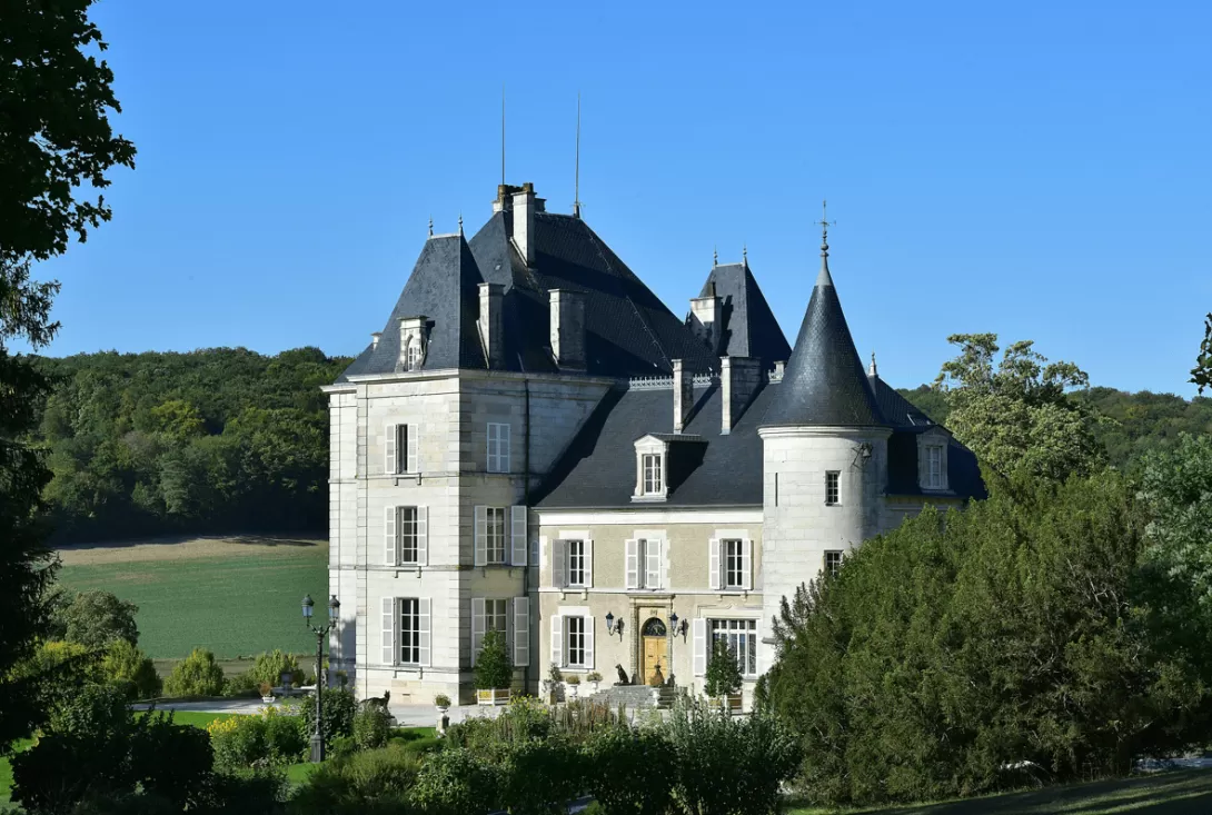 chateau